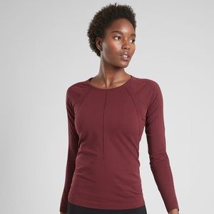 Athleta Foothill Long Sleeved Top, Dark Garnet, M